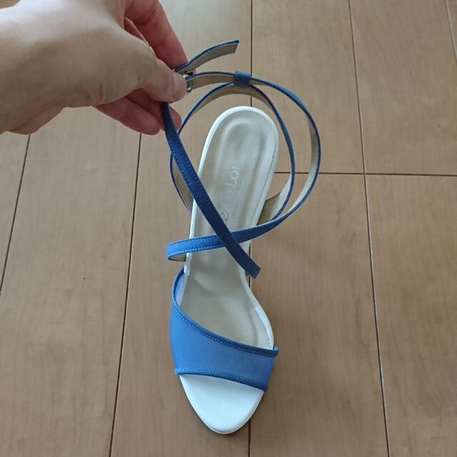 Le Talon - 【美品】☆Le Talon☆ サンダル Mサイズの通販 by Emi's shop|ルタロンならラクマ Le Talon - 【美品】☆Le Talon☆ サンダル Mサイズの通販 by Emi's shop|ルタロンならラクマ