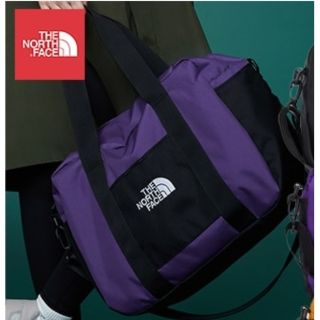 ザノースフェイス(THE NORTH FACE)の海外！ノースフェイス　ボストンバッグ　ショルダーバッグ　新品　タグ付き　紫(ボストンバッグ)