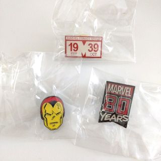 マーベル(MARVEL)のマーベル　80周年記念ピンバッジ　3点セット　アイアンマン　ディズニーストア限定(バッジ/ピンバッジ)