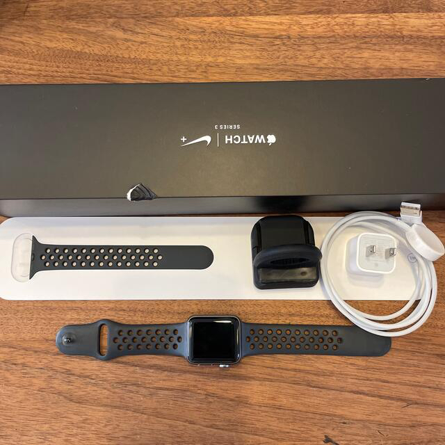 Apple Watch(アップルウォッチ)のApple Watch series3 NIKE+ 38mm メンズの時計(腕時計(デジタル))の商品写真