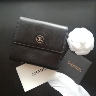 シャネル(CHANEL)の美品♥CHANELココボタンダブルホック折り財布/ブラック(財布)