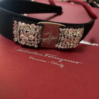 サルヴァトーレフェラガモ(Salvatore Ferragamo)のフェラガモ　カチューシャ　(カチューシャ)