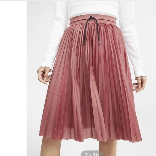 NIKE(ナイキ)の【新品】【サイズ：M】NIKE アイコン クラッシュ スカート レディースのスカート(ひざ丈スカート)の商品写真