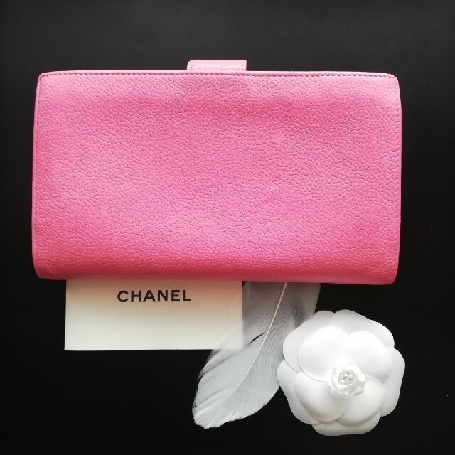 ♥CHANEL♥シャネル　キャビアスキン　がま口財布