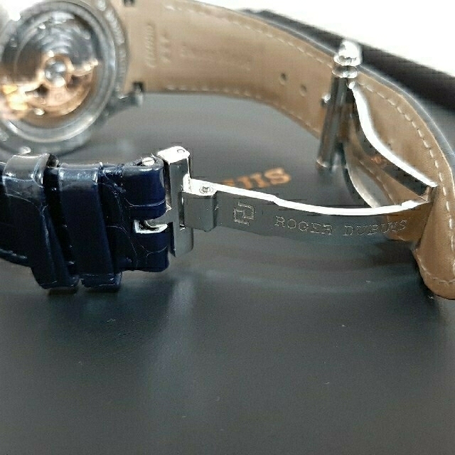 ROGER DUBUIS(ロジェデュブイ)のロジェ・デュブイ　エクスカリバー42 オートマティック メンズの時計(腕時計(アナログ))の商品写真