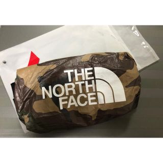 ザノースフェイス(THE NORTH FACE)のThe north face ノースフェイスチャイナエアポーチ　迷彩(その他)