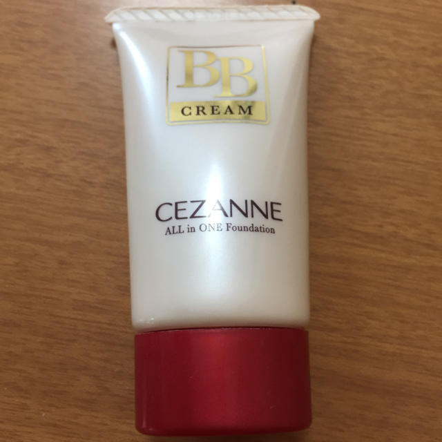 CEZANNE（セザンヌ化粧品）(セザンヌケショウヒン)のセザンヌ BBクリーム コスメ/美容のベースメイク/化粧品(BBクリーム)の商品写真