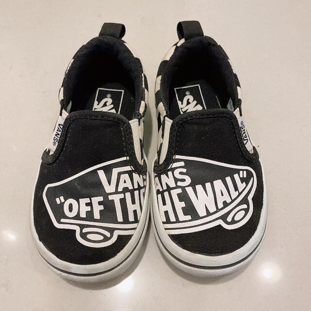 VANS(ヴァンズ)のvansスニーカー15cm キッズ/ベビー/マタニティのキッズ靴/シューズ(15cm~)(スニーカー)の商品写真