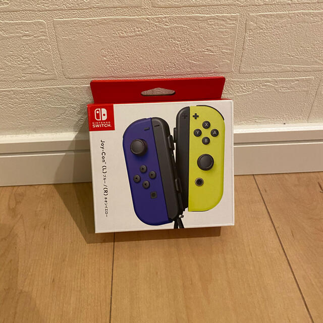 Nintendo Switch(ニンテンドースイッチ)のSwitch ジョイコン Joy-Con ブルー/ネオンイエロー エンタメ/ホビーのゲームソフト/ゲーム機本体(その他)の商品写真