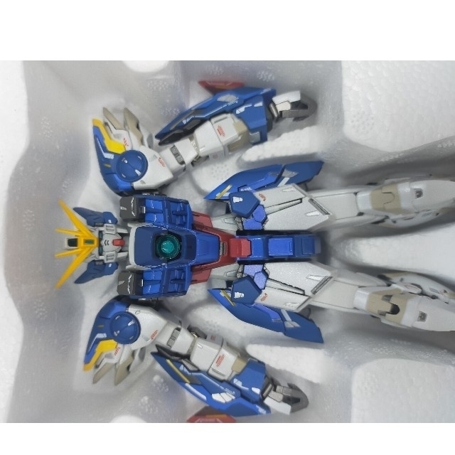 BANDAI(バンダイ)のGFF METAL COMPOSITE ウイングガンダムゼロ（EW版） エンタメ/ホビーのフィギュア(アニメ/ゲーム)の商品写真