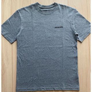 パタゴニア(patagonia)のパタゴニア　P-6ロゴ半袖Tシャツ(Tシャツ/カットソー(半袖/袖なし))