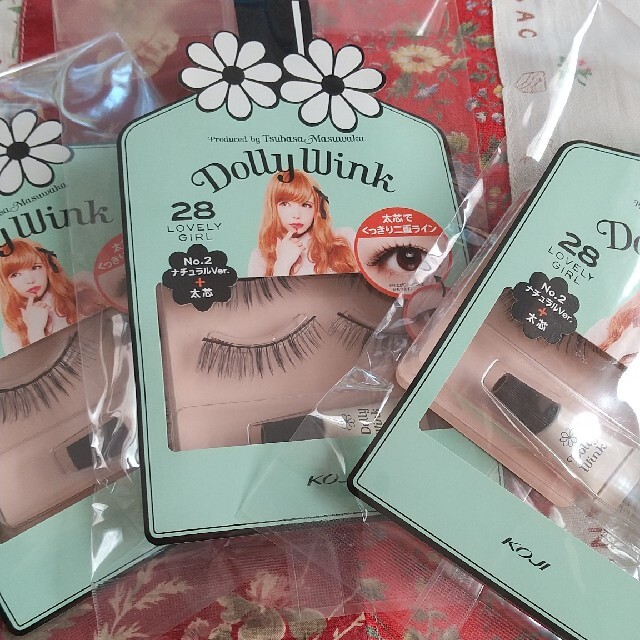 Dolly wink(ドーリーウィンク)の新品未開封　ドーリーウィンク　つけまつげ　28 コスメ/美容のベースメイク/化粧品(つけまつげ)の商品写真