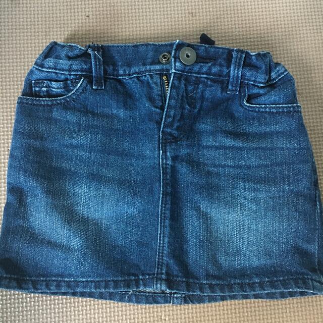 babyGAP(ベビーギャップ)のデニムスカート キッズ/ベビー/マタニティのキッズ服女の子用(90cm~)(スカート)の商品写真