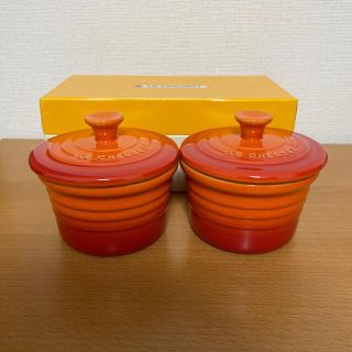 ルクルーゼ(LE CREUSET)の【未使用】ルクルーゼ ラムカン S フタ付き 2個セット　オレンジ(食器)