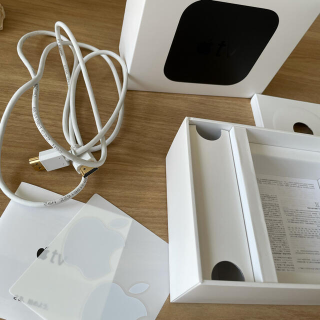 Apple(アップル)のAPPLE Apple TV 4K HDR MQD22J/A 32GB スマホ/家電/カメラのテレビ/映像機器(テレビ)の商品写真