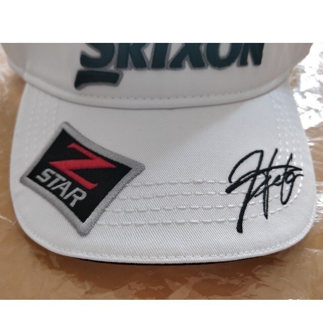 Srixon(スリクソン)の松山英樹選手のサイン刺繍が入ったSrixonサンバイザー スポーツ/アウトドアのゴルフ(その他)の商品写真