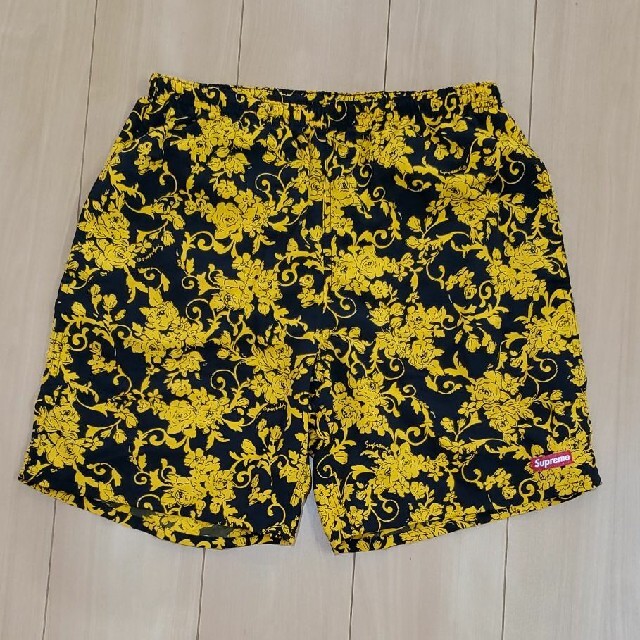 Sサイズ Supreme Water Short Black Floral