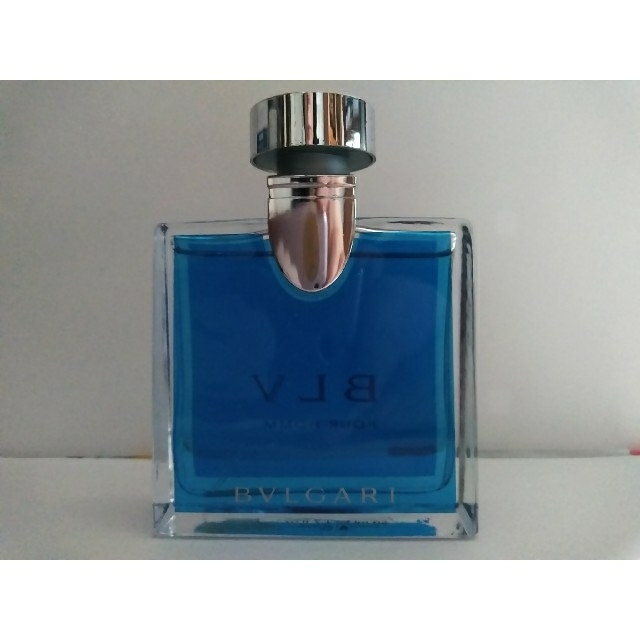 BVLGARI(ブルガリ)のブルガリ ブループールオム  オードトワレ50ml コスメ/美容の香水(ユニセックス)の商品写真