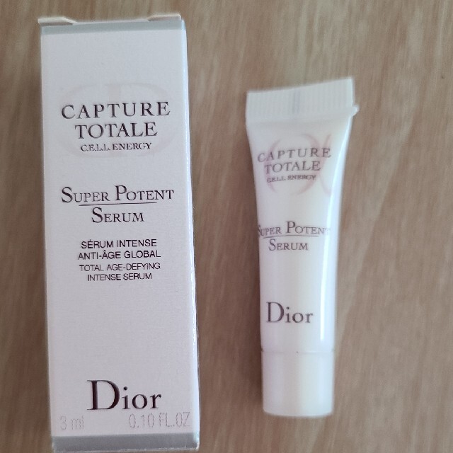 Dior(ディオール)のDior　ディオール　カプチュール　トータル　セル　ENGY　スーパーセラム コスメ/美容のスキンケア/基礎化粧品(美容液)の商品写真