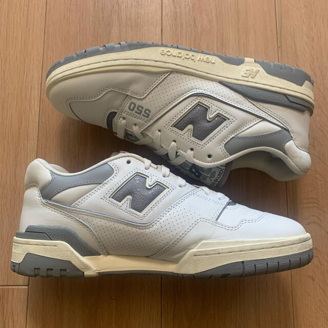 New Balance(ニューバランス)のBB550ALE GREY new balance メンズの靴/シューズ(スニーカー)の商品写真