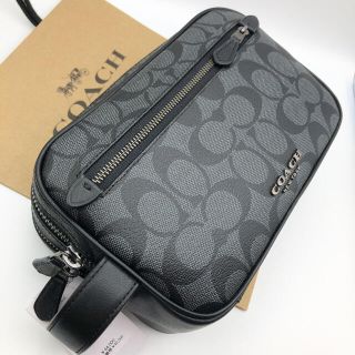 コーチ(COACH)の【COACH☆新品】大人気！ダブル ジップ！セカンドバッグ！シグネチャー！グレー(セカンドバッグ/クラッチバッグ)