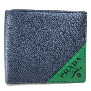 プラダ(PRADA)のプラダ PRADA PORTAF.ORIZZONTALE 2MO513 角斜めロゴ コンパクトウォレット 2つ折り財布 グレインレザー BALTICO+VERDE ネイビーブルー/グリーン 新品同様(財布)