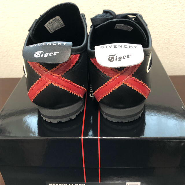 Onitsuka Tiger(オニツカタイガー)のオニツカタイガー×ジバンシィ　MEXICO66 レディースの靴/シューズ(スニーカー)の商品写真