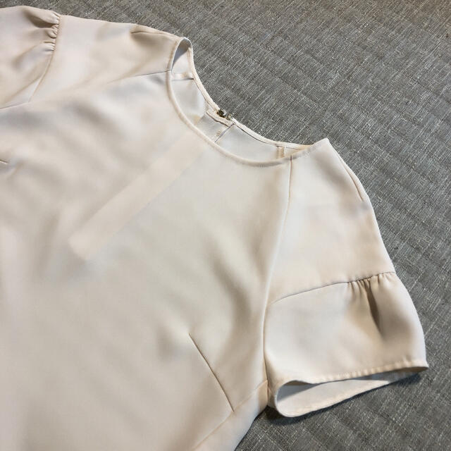 ANAYI(アナイ)のアナイ　ANAYI  お袖デザインブラウス レディースのトップス(シャツ/ブラウス(半袖/袖なし))の商品写真