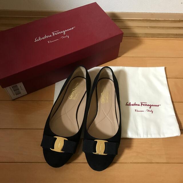 安い最新作Ferragamo - フェラガモ フラットシューズの通販 by みな