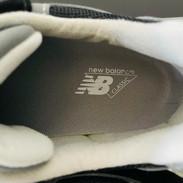 New Balance(ニューバランス)のニューバランス　M992EB Dワイズ　ブラック　黒　992 メンズの靴/シューズ(スニーカー)の商品写真