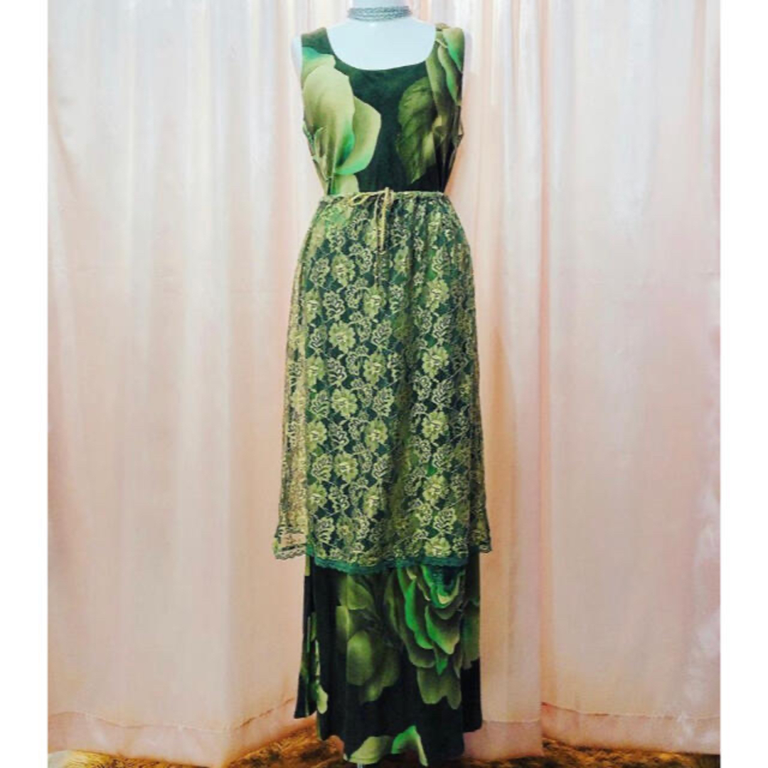 Grimoire(グリモワール)のvintage green gold lace skirt レディースのスカート(ひざ丈スカート)の商品写真