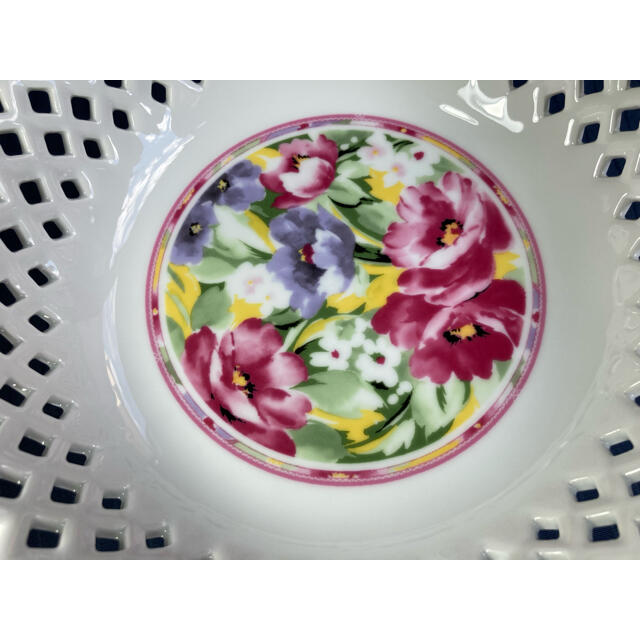 昭和レトロ FINE CHINA 高台皿 果物皿の通販 by ☆みちみち 昭和レトロ FINE CHINA 高台皿 果物皿の通販 by ☆みちみち