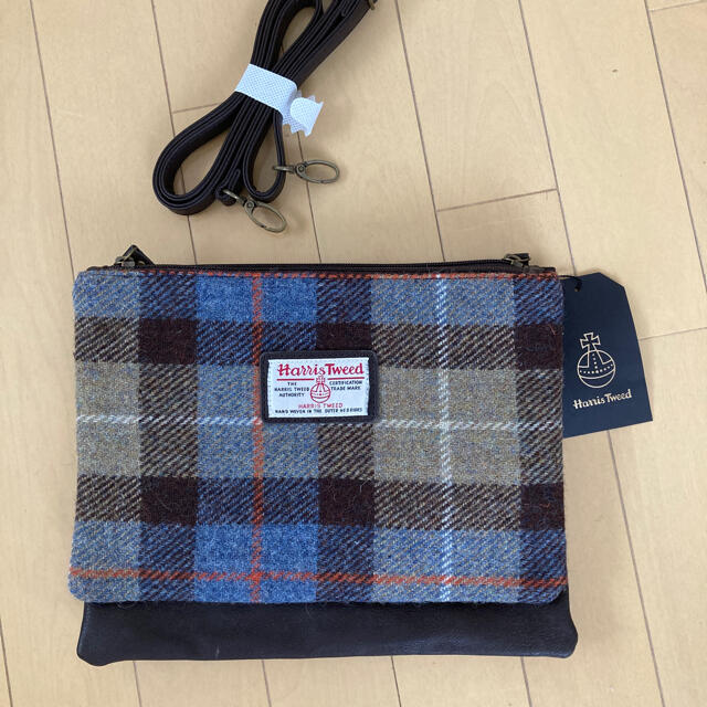 Harris Tweed(ハリスツイード)のハリスツイード　Harris Tweed  クラッチ　ショルダー　2wayバッグ レディースのバッグ(ショルダーバッグ)の商品写真