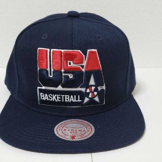 ミッチェルアンドネス(MITCHELL & NESS)のミッチェル&ネス　USA ドリームチームスナップバック キャップ(キャップ)