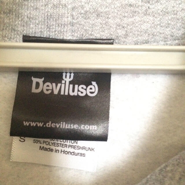 deviluse 0915 様専用 レディースのトップス(パーカー)の商品写真