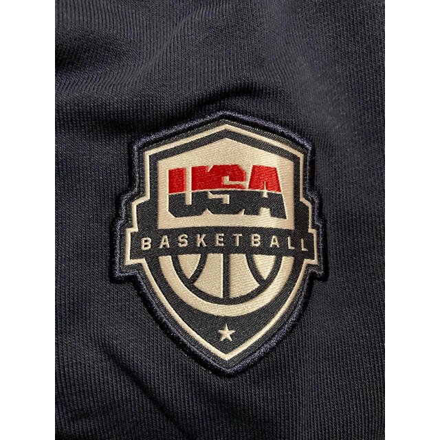 NIKE(ナイキ)のNIKE USA BASKETBALL チーム　パーカー メンズのトップス(パーカー)の商品写真