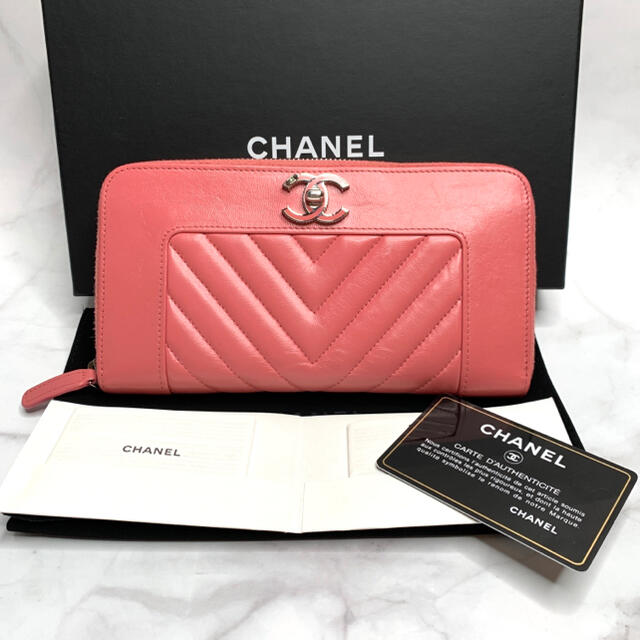 CHANEL(シャネル)のCHANEL シャネル 美品 ココマドモアゼル 長財布 ラウンドジップ 財布 レディースのファッション小物(財布)の商品写真