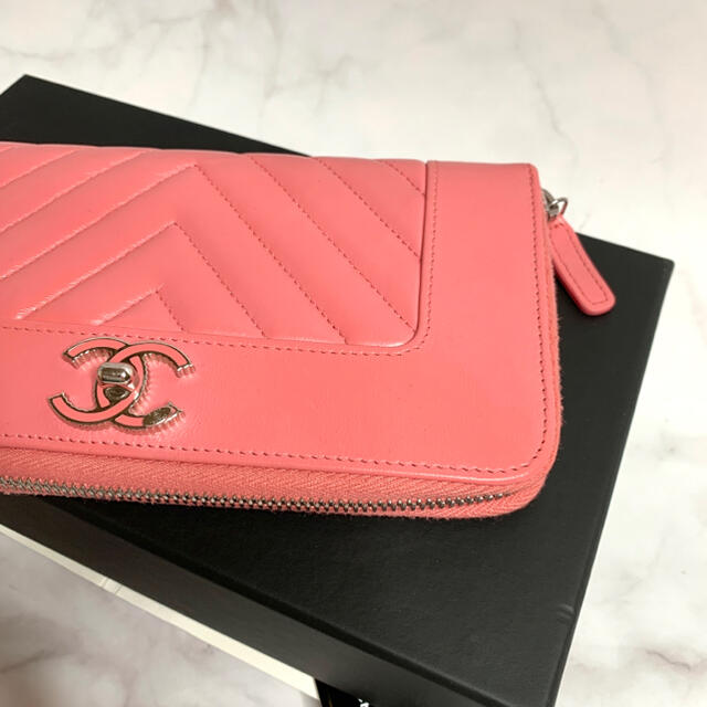 CHANEL(シャネル)のCHANEL シャネル 美品 ココマドモアゼル 長財布 ラウンドジップ 財布 レディースのファッション小物(財布)の商品写真