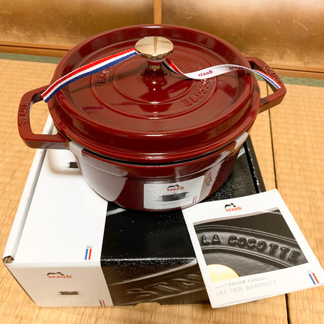 STAUB - ストウブ ピコ・ココット ラウンド ボルドーの+aethiopien