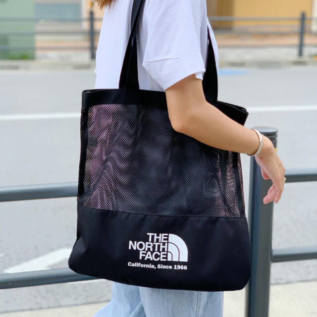 THE NORTH FACE(ザノースフェイス)の【ａｎ＊様専用】ザ・ノース・フェイス メッシュ トート メンズのバッグ(トートバッグ)の商品写真