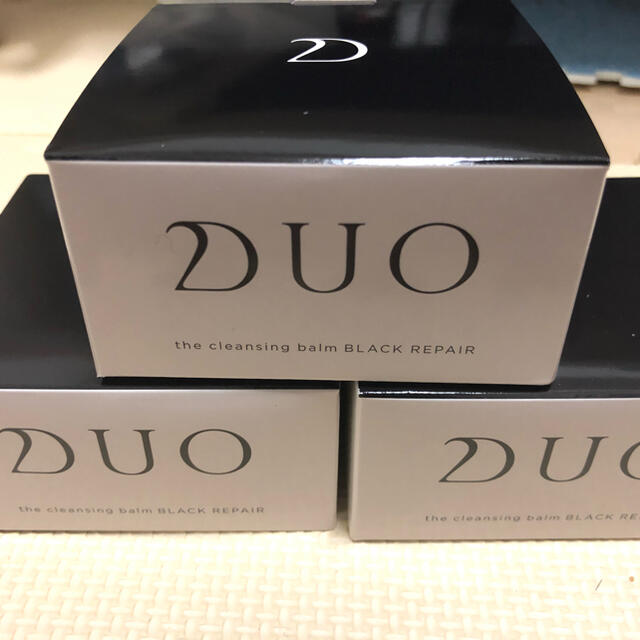 【早い者勝ち】クレンジングバーム　duo ブラックリペア　90g×3 コスメ/美容のスキンケア/基礎化粧品(クレンジング/メイク落とし)の商品写真