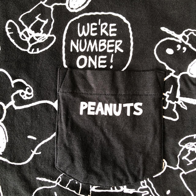 PEANUTS(ピーナッツ)の美品 PEANUTS ピーナッツ Tシャツ 両面プリント Lサイズ メンズのトップス(Tシャツ/カットソー(半袖/袖なし))の商品写真