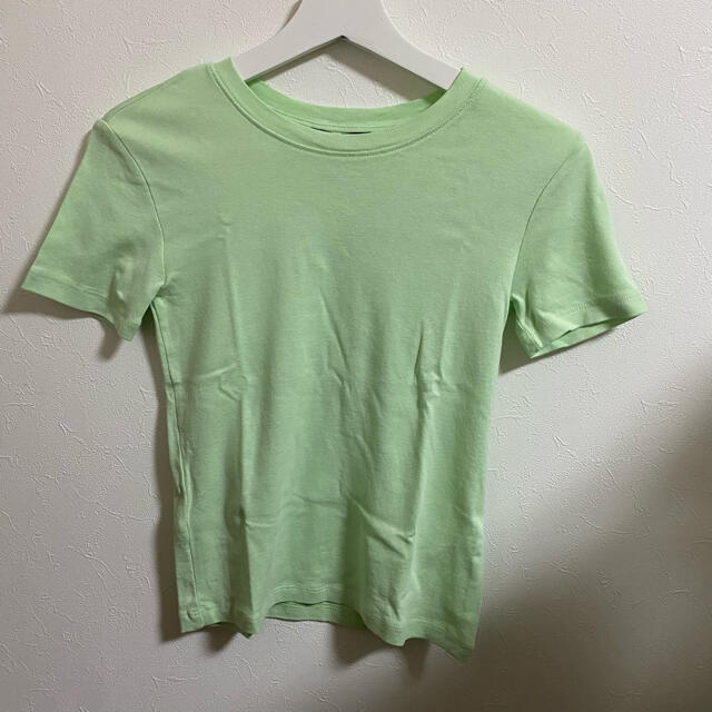 ZARA(ザラ)のZARA トップス レディースのトップス(Tシャツ(半袖/袖なし))の商品写真