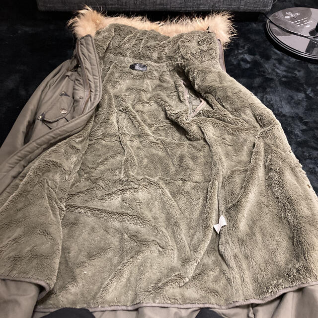 CECIL McBEE(セシルマクビー)のコート レディースのジャケット/アウター(その他)の商品写真
