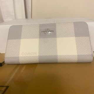 コーチ(COACH)のコーチ長財布　グレー✖️ホワイトチェックレディース(財布)