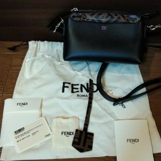 フェンディ(FENDI)のフェンディ　FENDI バイザウェイ　ミニ　黒　BY THE WAY MINI(ショルダーバッグ)