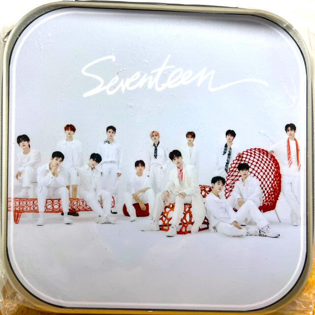 SEVENTEEN(セブンティーン)のSEVENTEEN  CD/DVDケース エンタメ/ホビーのタレントグッズ(アイドルグッズ)の商品写真