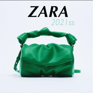 ザラ(ZARA)の【新品】ZARA ソフトノットクロスボディバック グリーン(ショルダーバッグ)