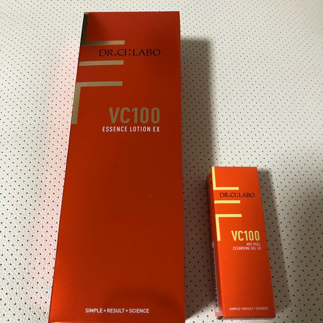 Dr.Ci Labo(ドクターシーラボ)のドクターシーラボ VC100エッセンスローションEX 285ml ×1本 新品 コスメ/美容のスキンケア/基礎化粧品(化粧水/ローション)の商品写真