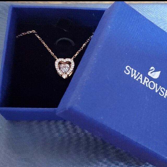 SWAROVSKI(スワロフスキー)のスワロフスキー ネックレス レディースのアクセサリー(ネックレス)の商品写真